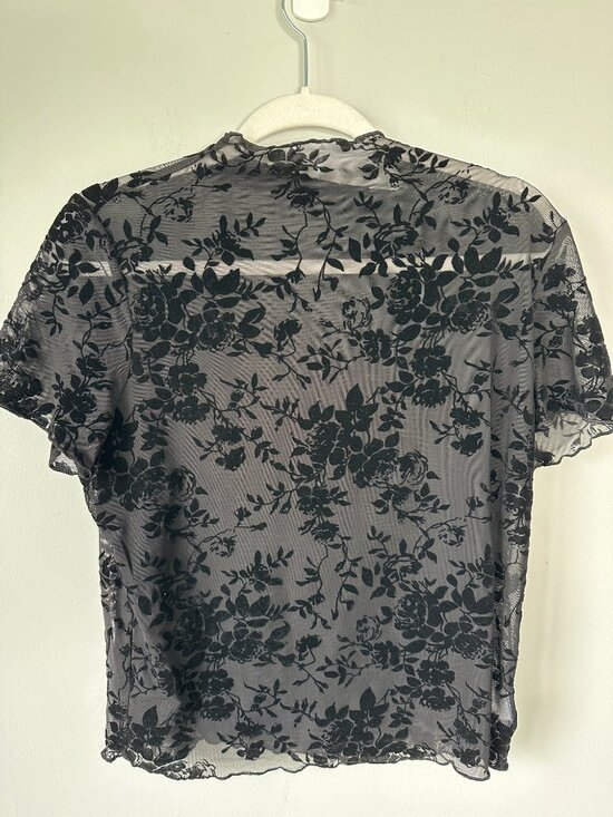 Floral Lace Sheer Mesh Top Size XL - Picture 8 of 8